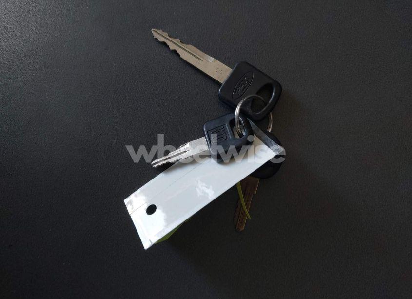 Photo 11 of 2002 Ford F550 SUPER DUTY STRIPPED CHASS (VIN 1FCNF53S420A09964)