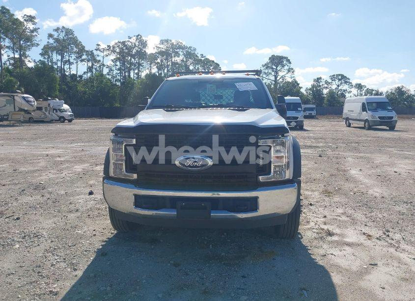 Photo 12 of 2019 Ford F-450 CHASSIS XL (VIN 1FD0W4GT1KEF89860)