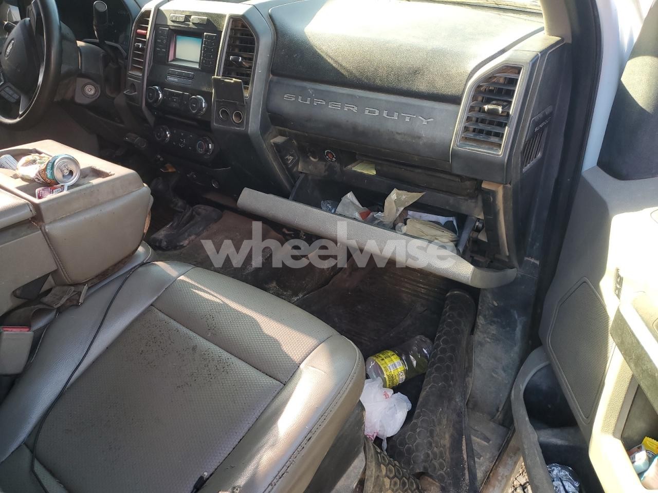 Photo 5 of 2017 FORD F450 SUPER DUTY FLATBED TRUCK (VIN 1FD0W4HT1HEB30612)