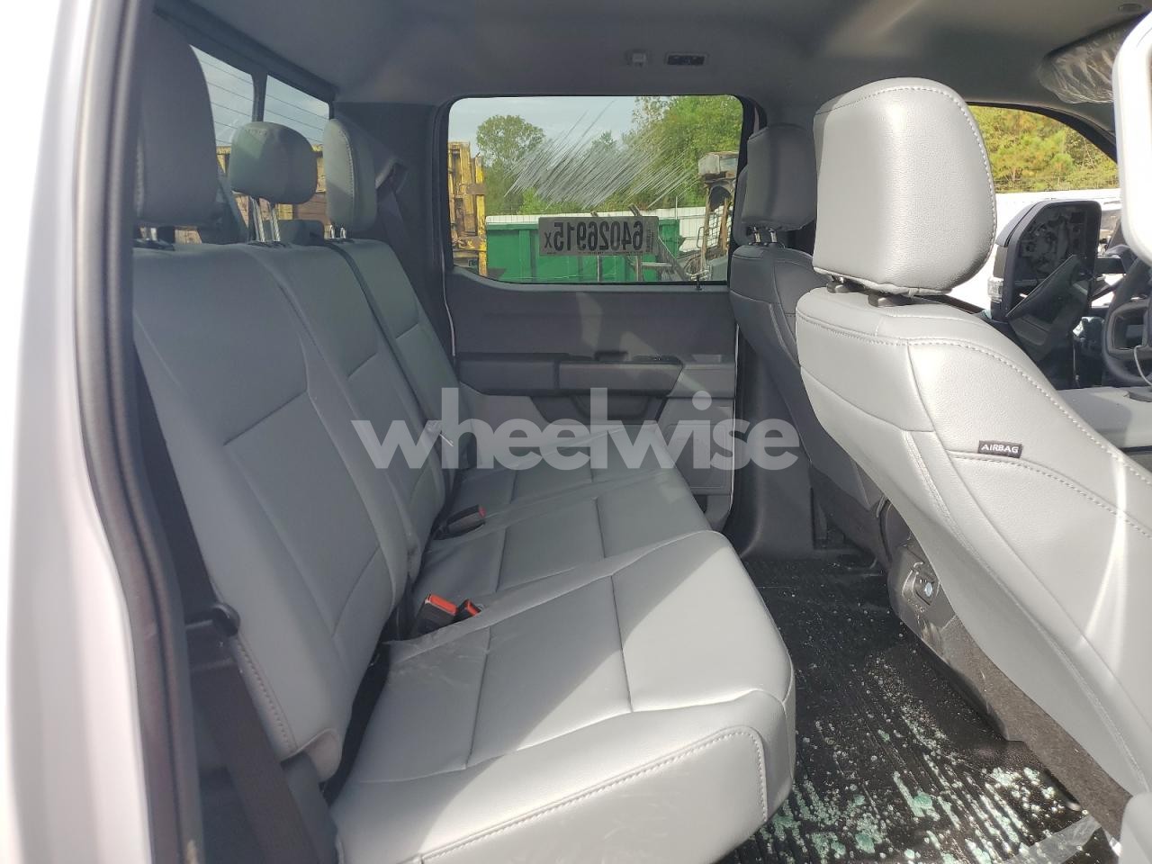 Photo 11 of 2024 FORD F450 SUPER DUTY (VIN 1FD0W4HT3REF86208)