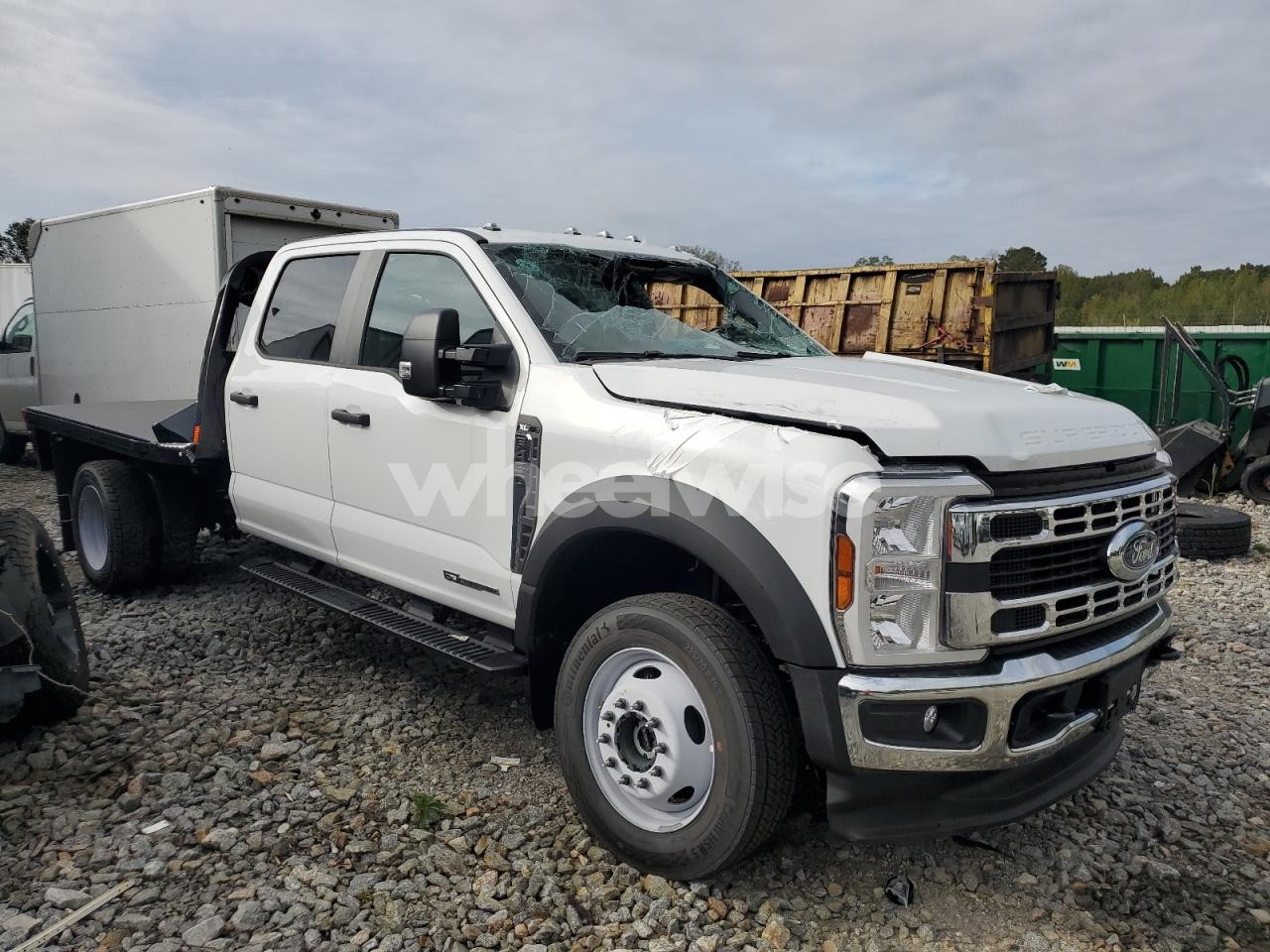 Photo 4 of 2024 FORD F450 SUPER DUTY (VIN 1FD0W4HT3REF86208)