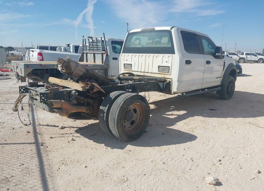 Photo 4 of 2019 Ford F-450 CHASSIS XL (VIN 1FD0W4HT7KEC47215)