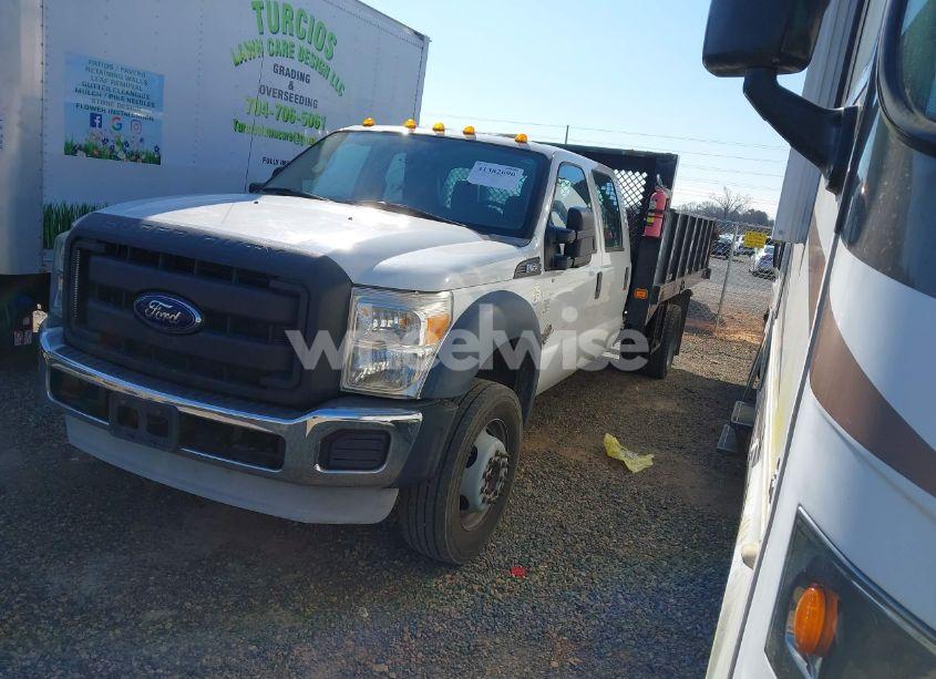 Photo 2 of 2013 Ford F-550 CHASSIS XL (VIN 1FD0W5GT0DEB14497)
