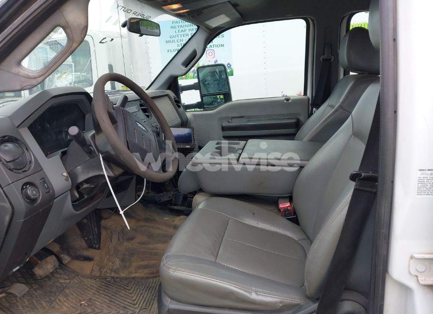 Photo 6 of 2013 Ford F-550 CHASSIS XL (VIN 1FD0W5GT0DEB14497)