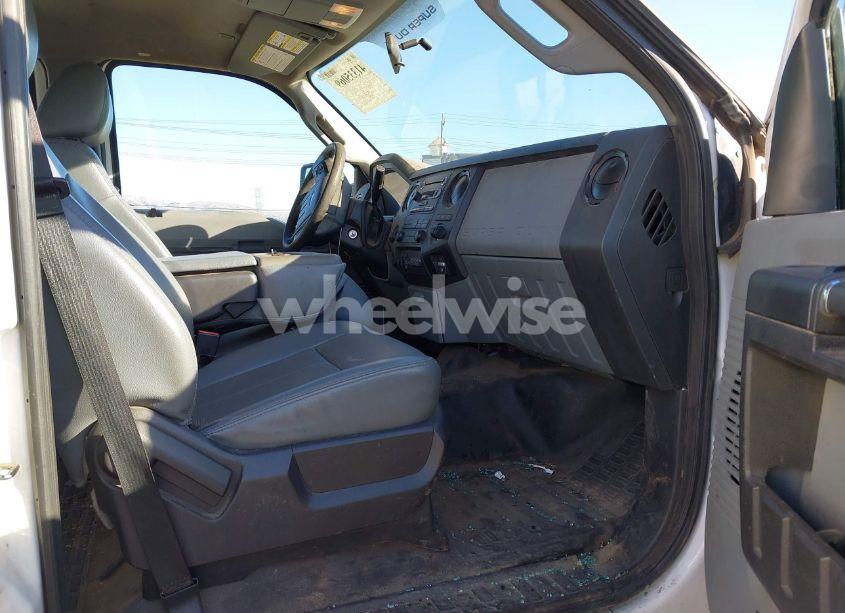 Photo 7 of 2016 Ford F-550 CHASSIS XL (VIN 1FD0W5GT6GEC70578)