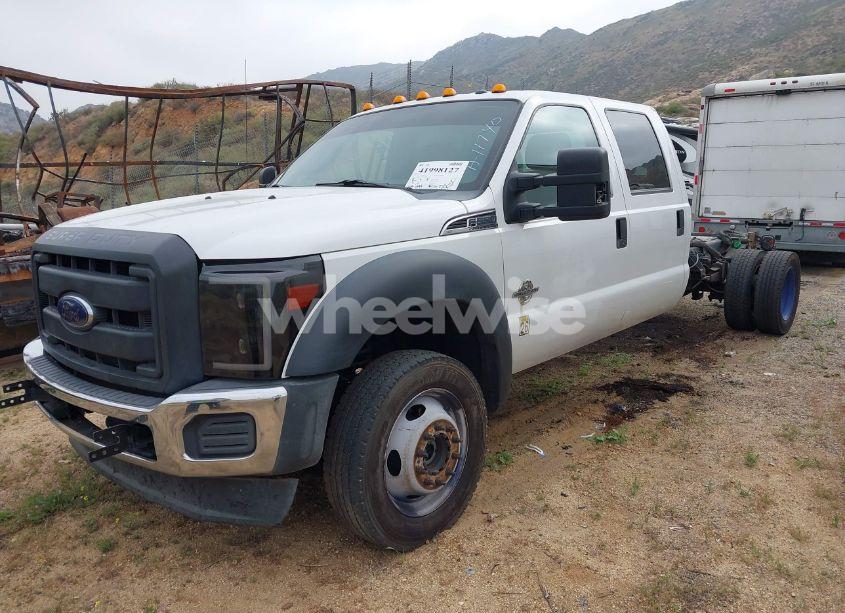 Photo 2 of 2016 Ford F-550 CHASSIS XLT (VIN 1FD0W5HT0GEA65983)