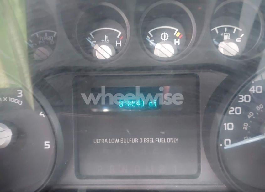 Photo 5 of 2016 Ford F-550 CHASSIS XLT (VIN 1FD0W5HT0GEA65983)