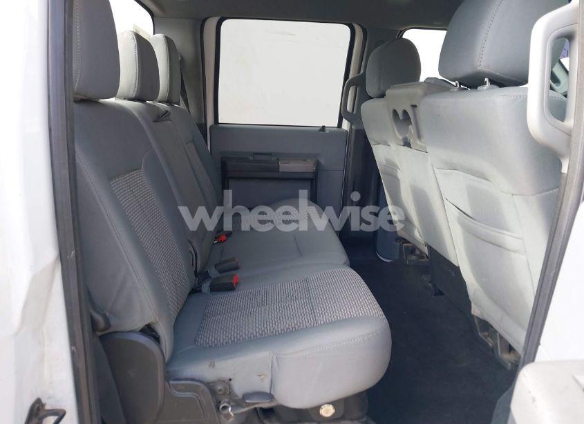 Photo 6 of 2016 Ford F-550 CHASSIS XLT (VIN 1FD0W5HT0GEA65983)