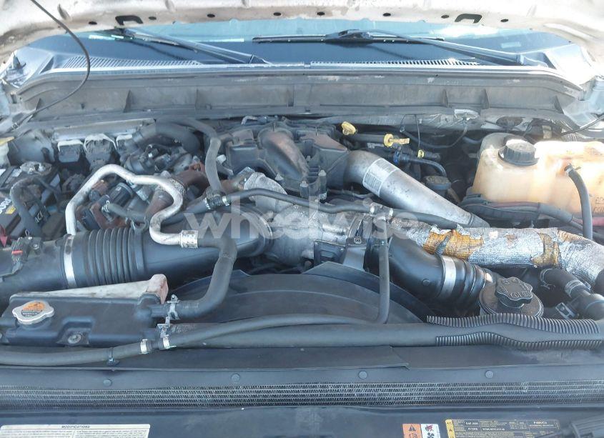 Photo 9 of 2015 Ford F-450 CHASSIS XL (VIN 1FD0X4GT6FED15055)