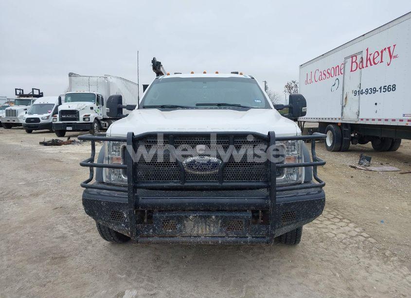 Photo 12 of 2019 Ford F-450 CHASSIS XL (VIN 1FD0X4HT6KED01357)