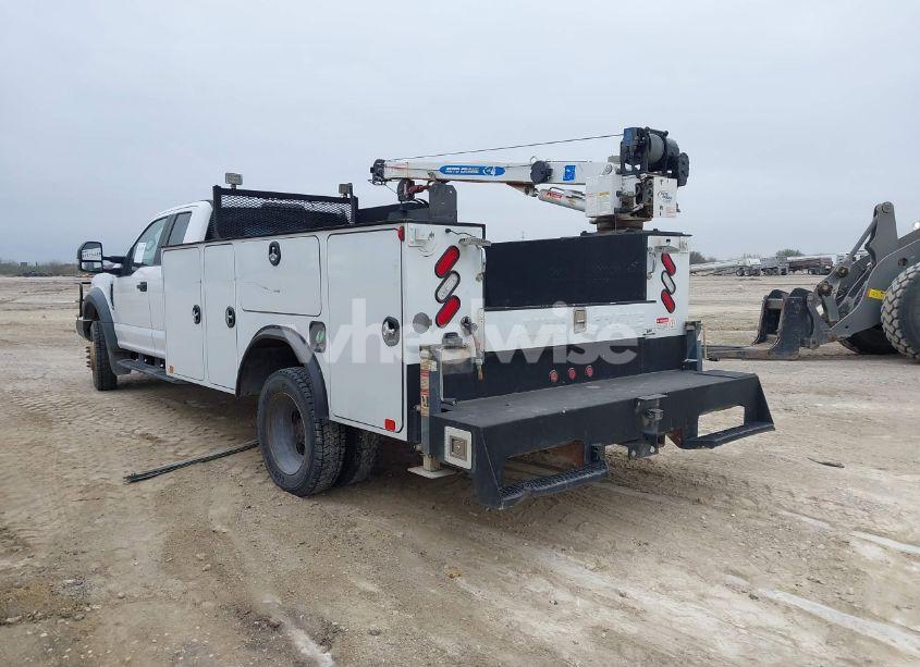 Photo 3 of 2019 Ford F-450 CHASSIS XL (VIN 1FD0X4HT6KED01357)