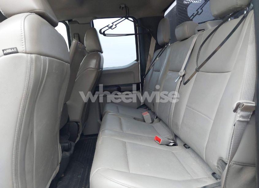 Photo 6 of 2019 Ford F-450 CHASSIS XL (VIN 1FD0X4HT6KED01357)