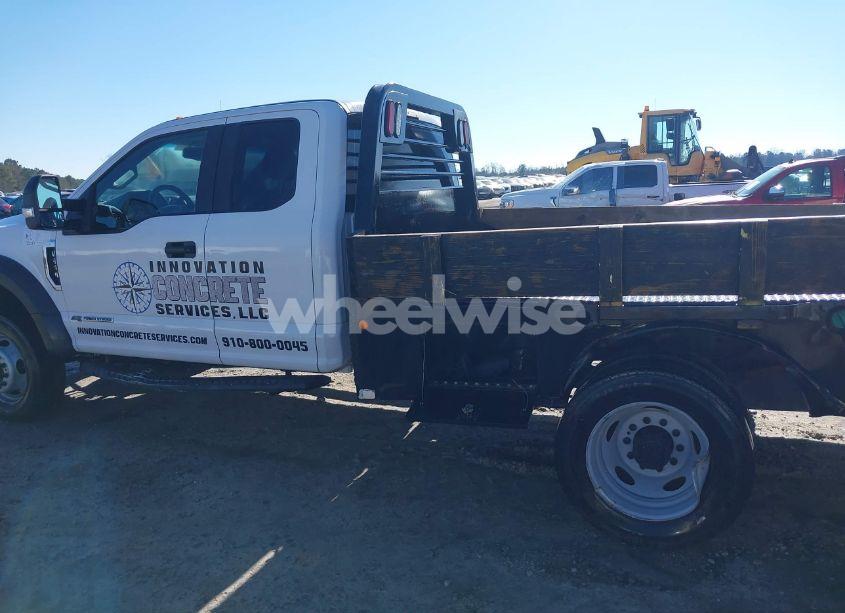 Photo 14 of 2019 Ford F-450 CHASSIS XL (VIN 1FD0X4HT7KEC31268)