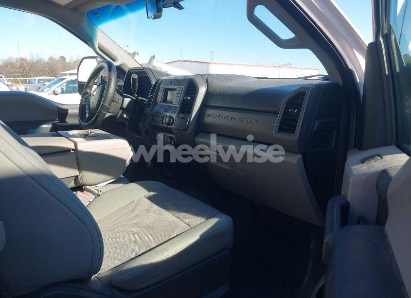 Photo 7 of 2019 Ford F-450 CHASSIS XL (VIN 1FD0X4HT7KEC31268)