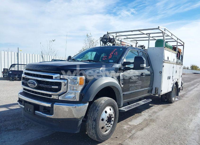 2020 Ford F-550 CHASSIS LARIAT (VIN 1FD0X5HNXLEC40118) main photo