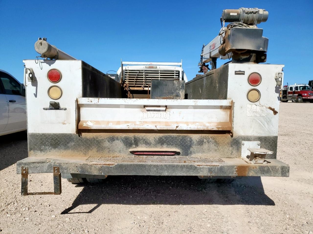 Photo 6 of 2015 FORD F550 SUPER DUTY UTILITY / SERVICE TRUCK (VIN 1FD0X5HT1FEB82547)