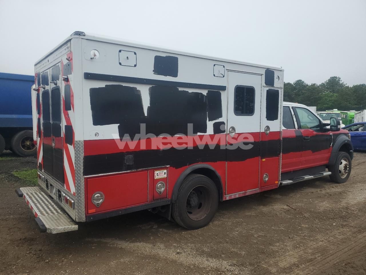 Photo 3 of 2017 FORD F550 SUPER DUTY (VIN 1FD0X5HT1HEC82148)