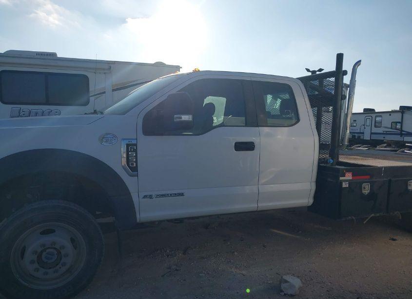 Photo 14 of 2017 Ford F-550 CHASSIS XL (VIN 1FD0X5HT1HEC86944)