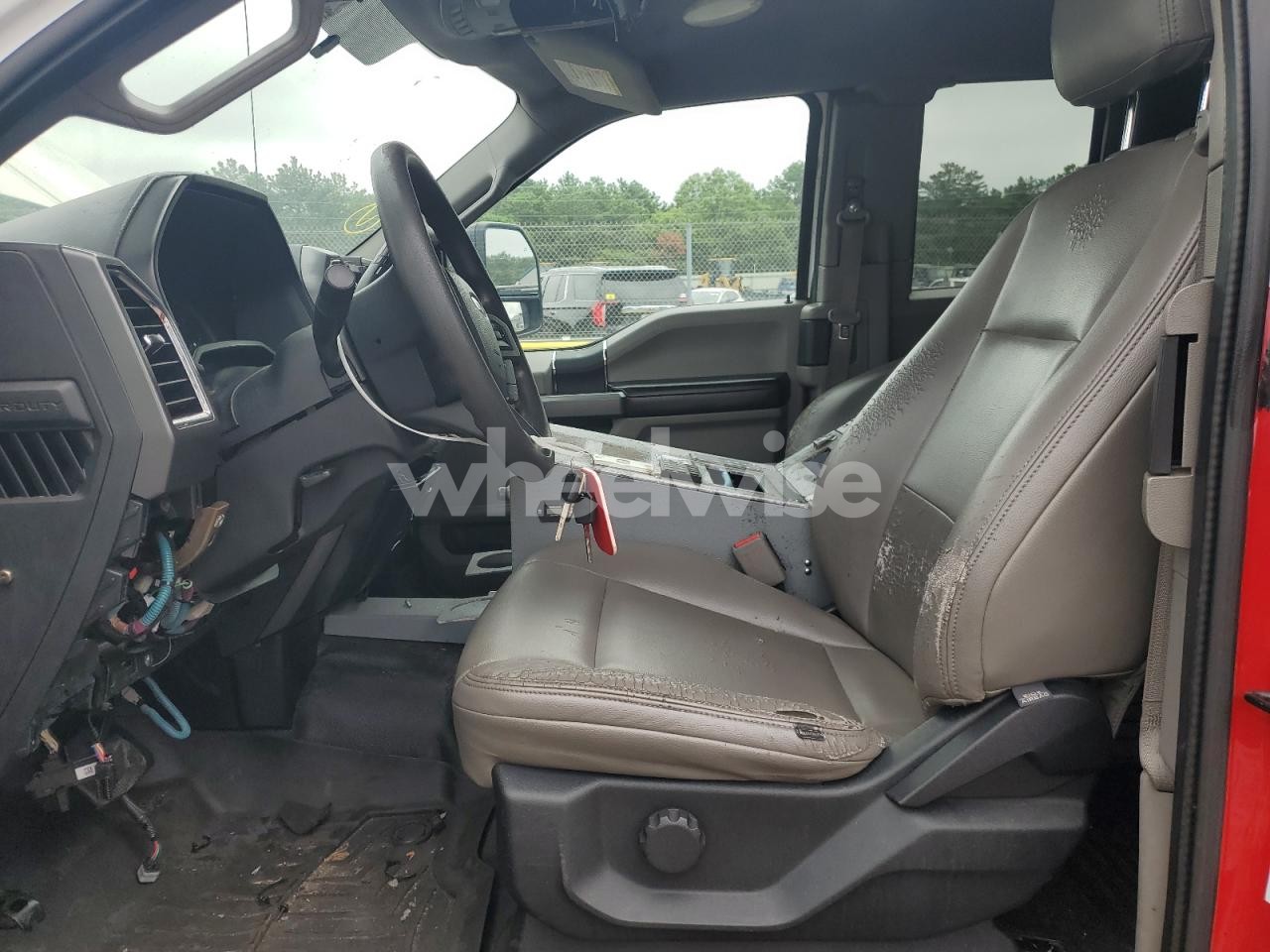 Photo 5 of 2017 FORD F550 SUPER DUTY (VIN 1FD0X5HT4HEC33400)