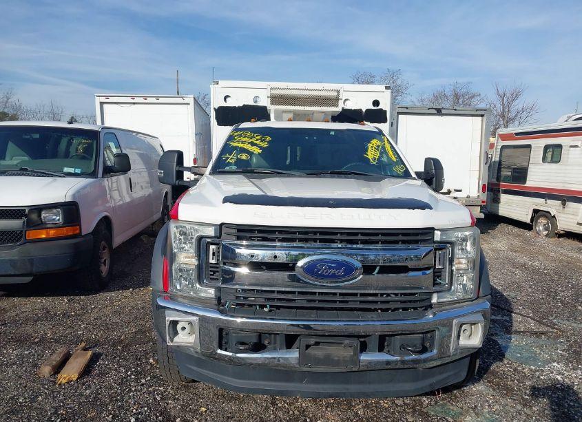 Photo 12 of 2017 Ford F-550 CHASSIS XLT (VIN 1FD0X5HT7HEB54397)