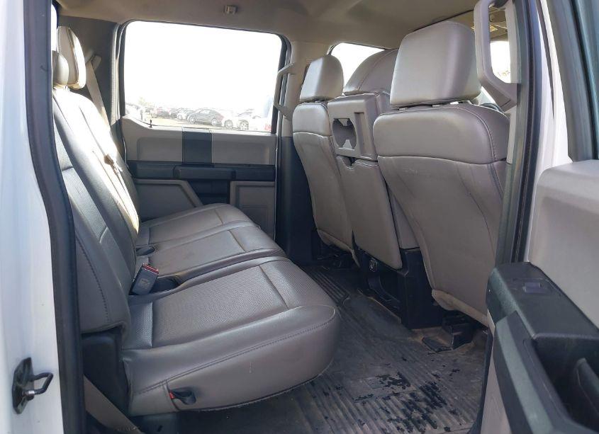 Photo 8 of 2019 Ford F-250 XL (VIN 1FD7W2A62KEF04577)