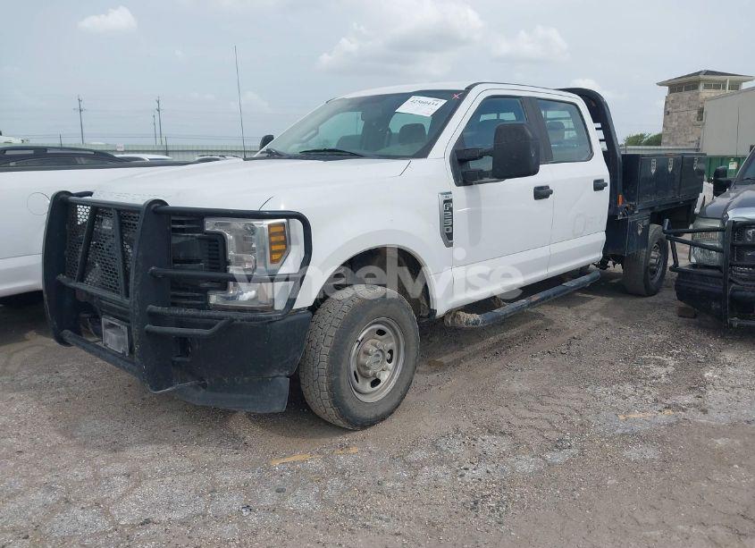 Photo 2 of 2019 Ford F-250 XL (VIN 1FD7W2B61KEG48748)