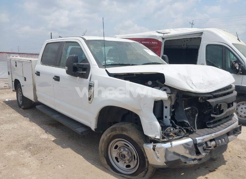 2022 Ford F-250 XL (VIN 1FD7W2B63NEF35601) main photo