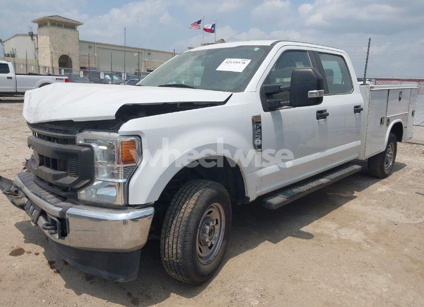 Photo 2 of 2022 Ford F-250 XL (VIN 1FD7W2B63NEF35601)