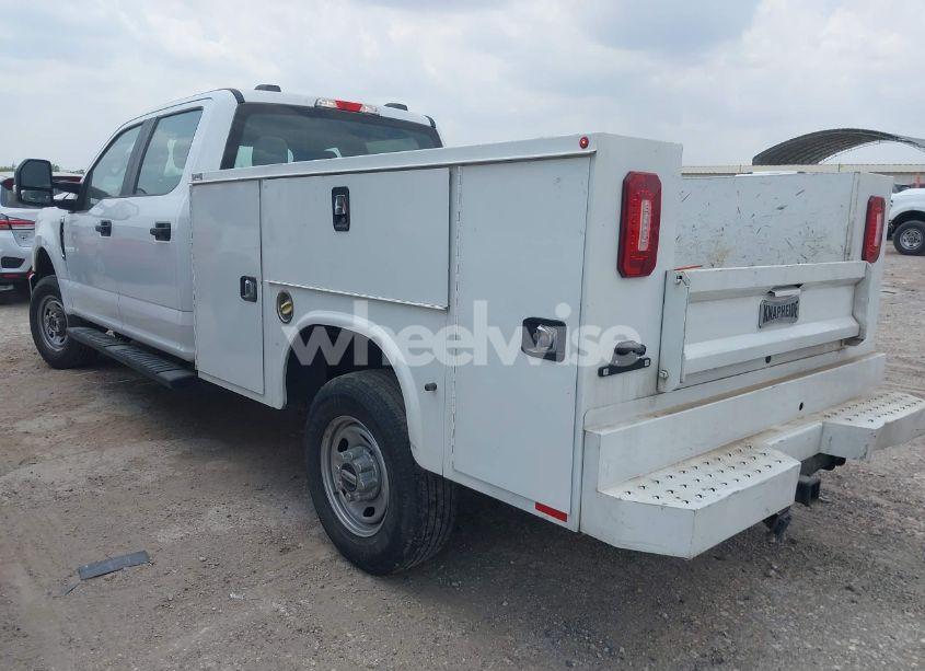 Photo 3 of 2022 Ford F-250 XL (VIN 1FD7W2B63NEF35601)