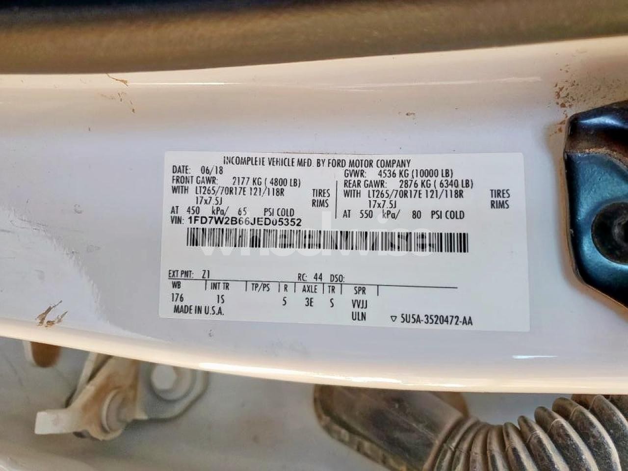 Photo 12 of 2018 FORD F250 UTILITY / SERVICE TRUCK (VIN 1FD7W2B66JED05352)