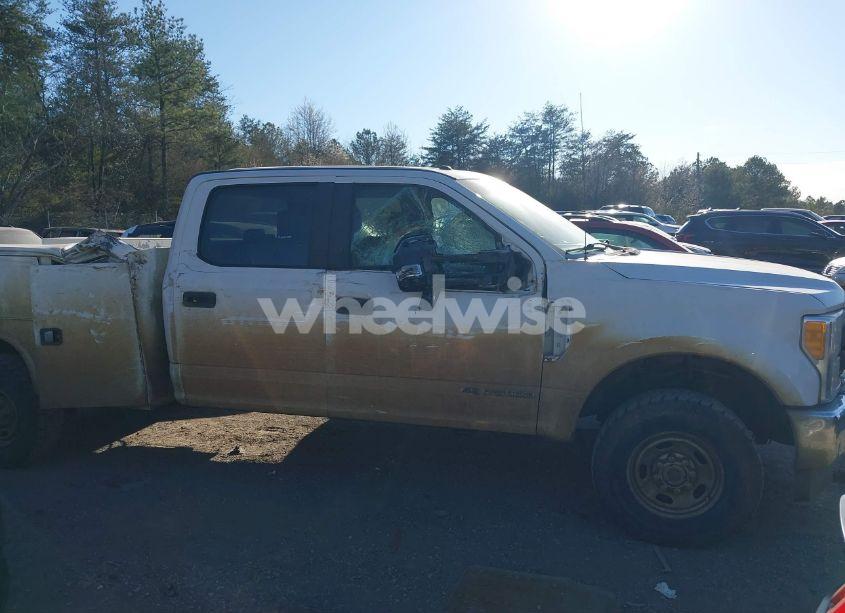 Photo 13 of 2017 Ford F-250 XL (VIN 1FD7W2BT0HEE98873)