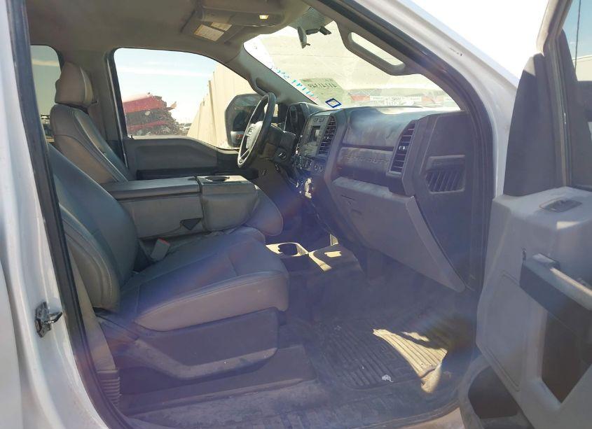 Photo 5 of 2019 Ford F-250 XL (VIN 1FD7W2BT0KEF53104)