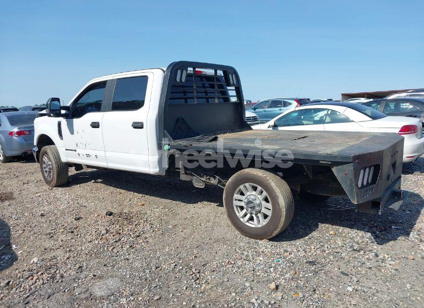 Photo 3 of 2019 Ford F-250 XL (VIN 1FD7W2BT3KEE14424)
