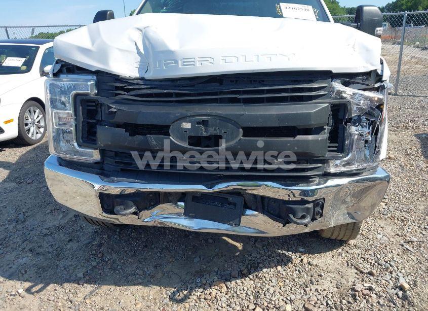 Photo 6 of 2019 Ford F-250 XL (VIN 1FD7W2BT3KEE14424)