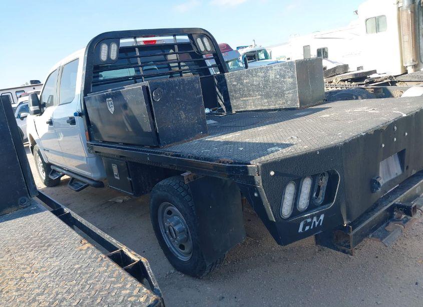 Photo 3 of 2019 Ford F-250 XL (VIN 1FD7W2BT9KEF53098)