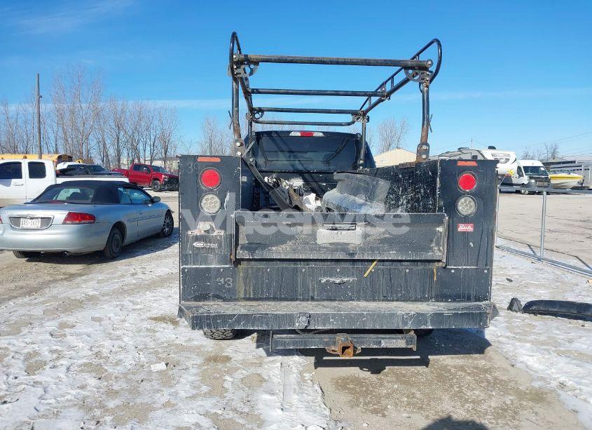 Photo 17 of 2017 Ford F-350 CHASSIS XLT (VIN 1FD7W3FT2HEE82917)