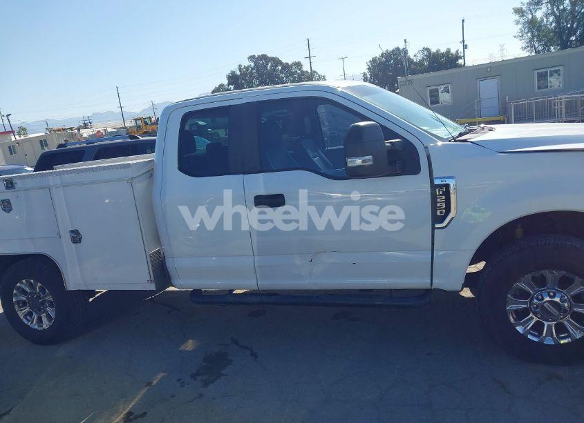 Photo 13 of 2017 Ford F-250 XL (VIN 1FD7X2A62HEB54633)