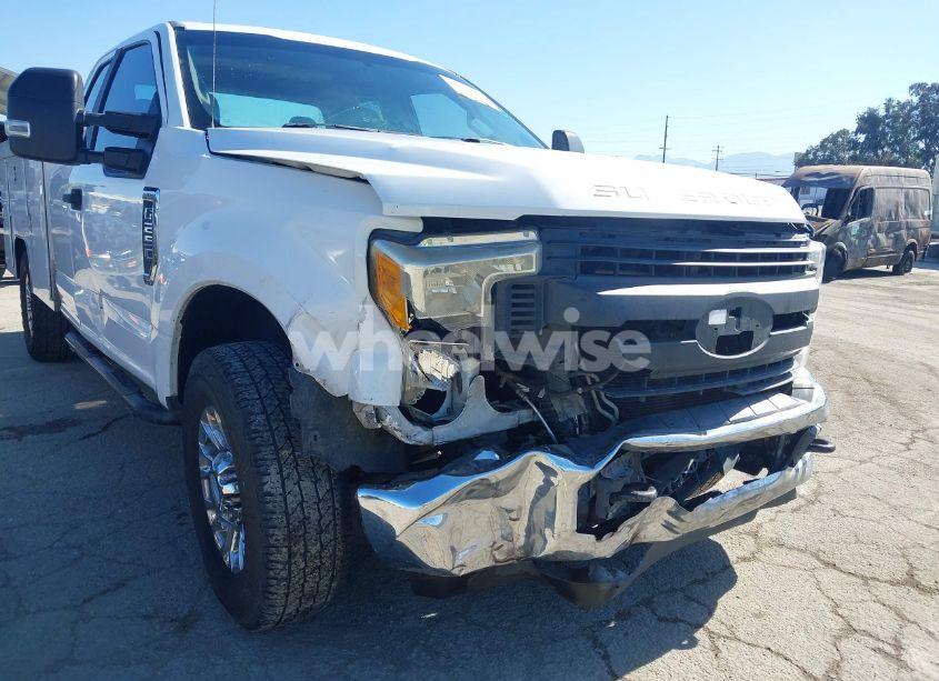 Photo 6 of 2017 Ford F-250 XL (VIN 1FD7X2A62HEB54633)