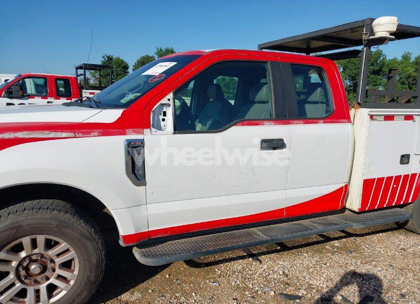 Photo 12 of 2017 Ford F-250 XL (VIN 1FD7X2A62HEC25135)
