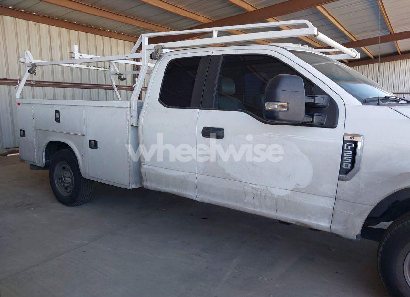 Photo 13 of 2019 Ford F-250 XL (VIN 1FD7X2A62KED56606)