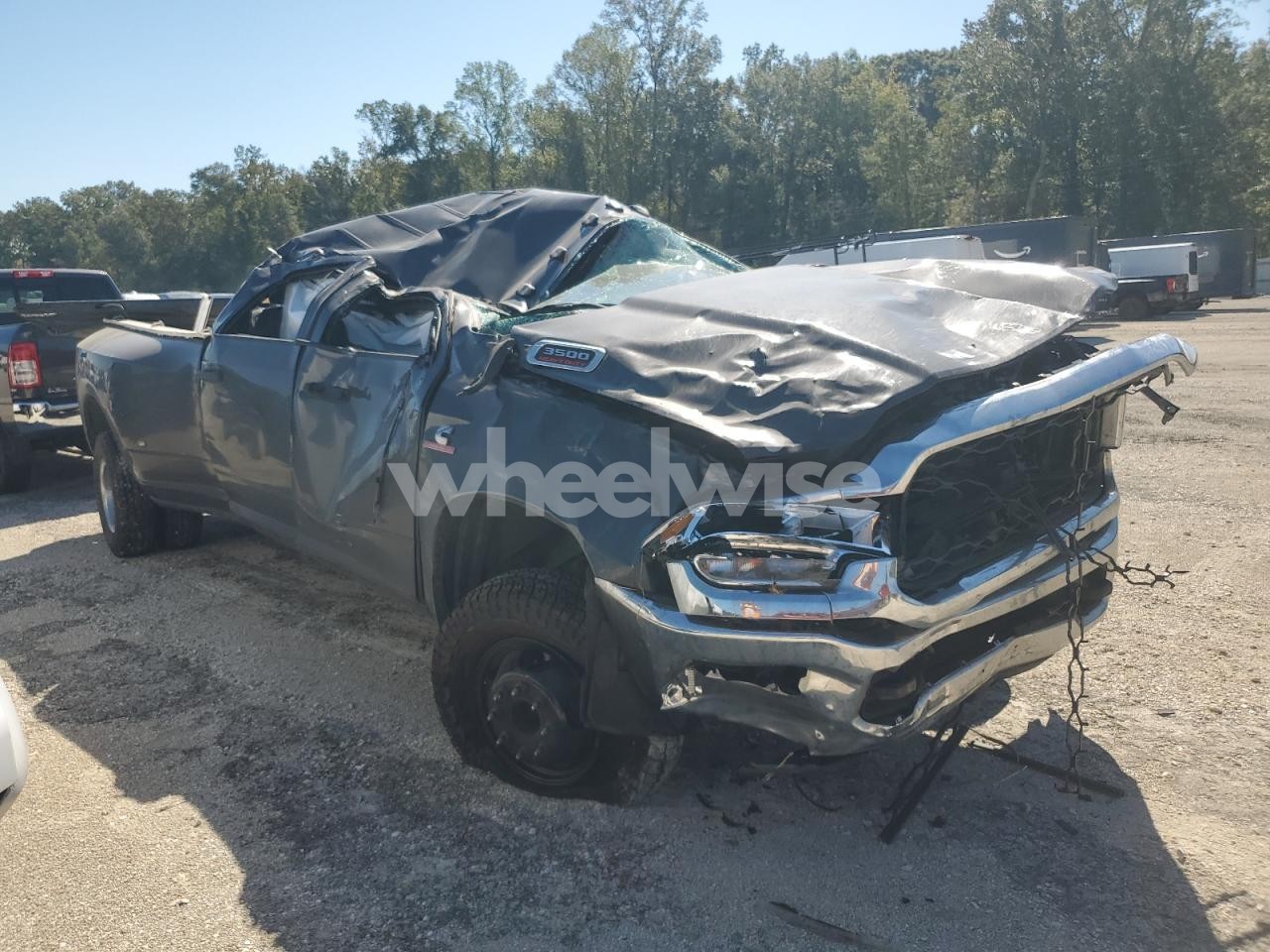 Photo 4 of 2024 RAM 3500 TRADESMAN (VIN 1FD7X2A63GED44780)