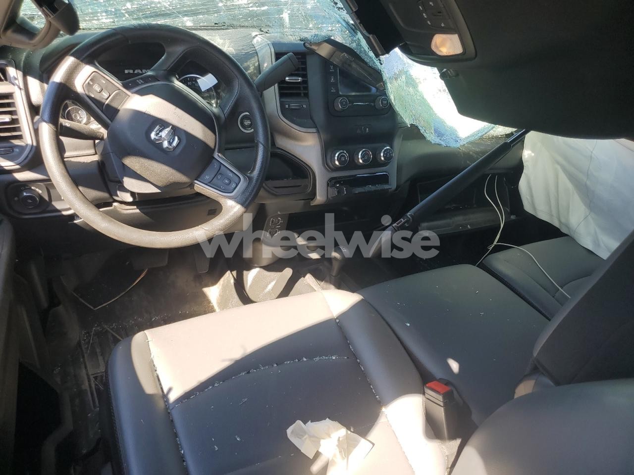 Photo 8 of 2024 RAM 3500 TRADESMAN (VIN 1FD7X2A63GED44780)