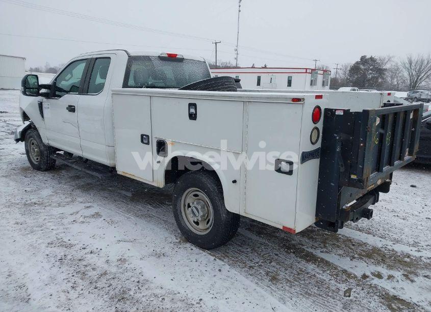 Photo 3 of 2017 Ford F-250 (VIN 1FD7X2B67HED53871)