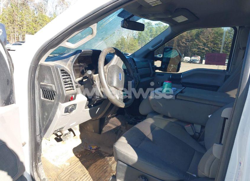 Photo 6 of 2018 Ford F-250 (VIN 1FD7X2B6XJEC27137)