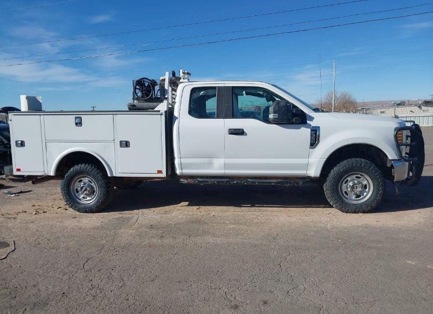 Photo 13 of 2019 Ford F-350 XL (VIN 1FD7X3B68KEC60063)