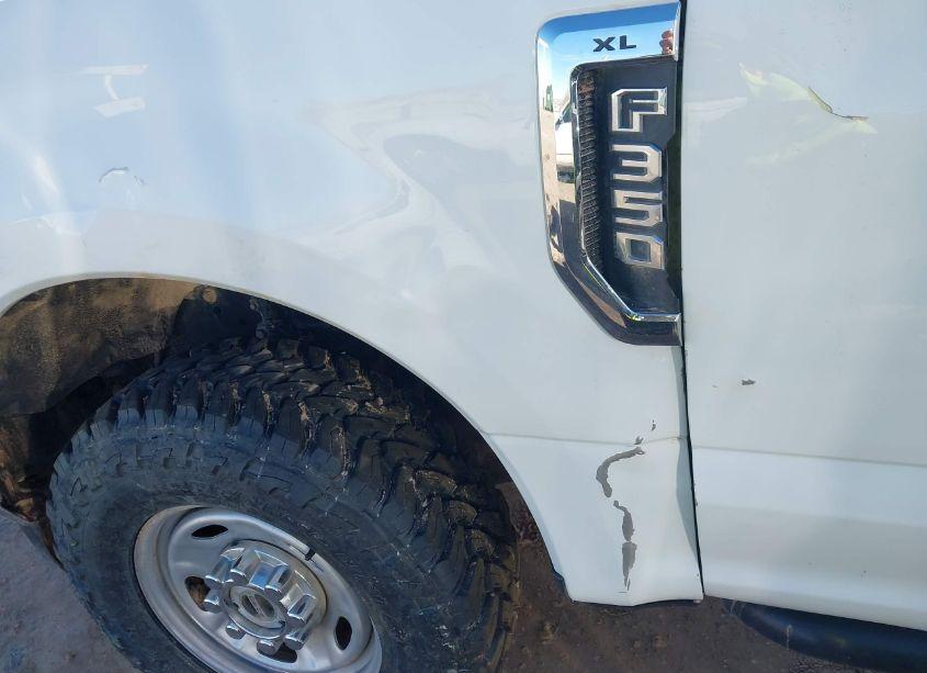 Photo 6 of 2019 Ford F-350 XL (VIN 1FD7X3B68KEC60063)