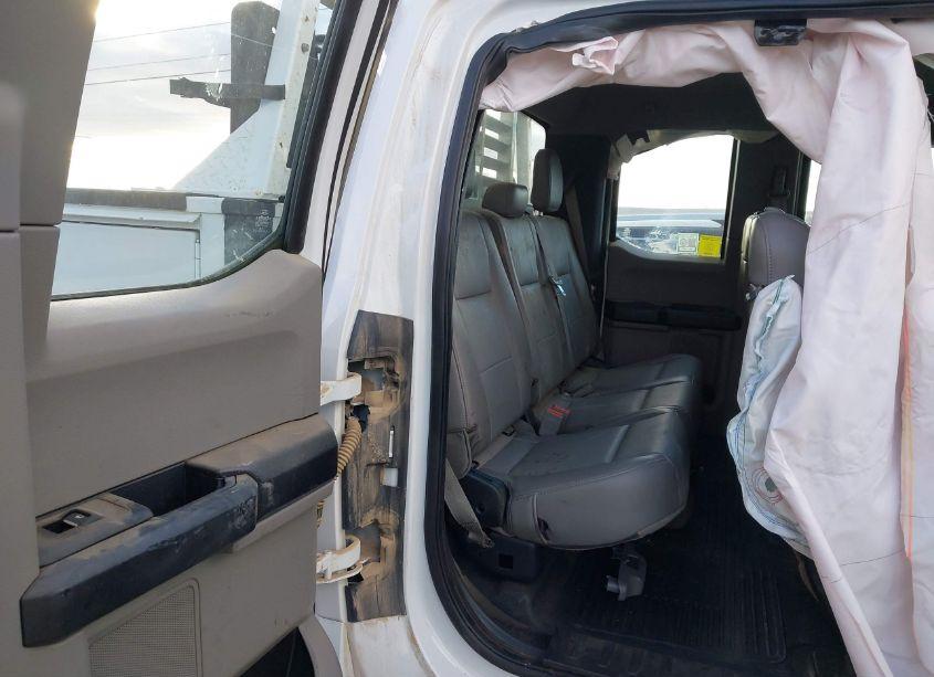 Photo 8 of 2019 Ford F-350 XL (VIN 1FD7X3B68KEC60063)