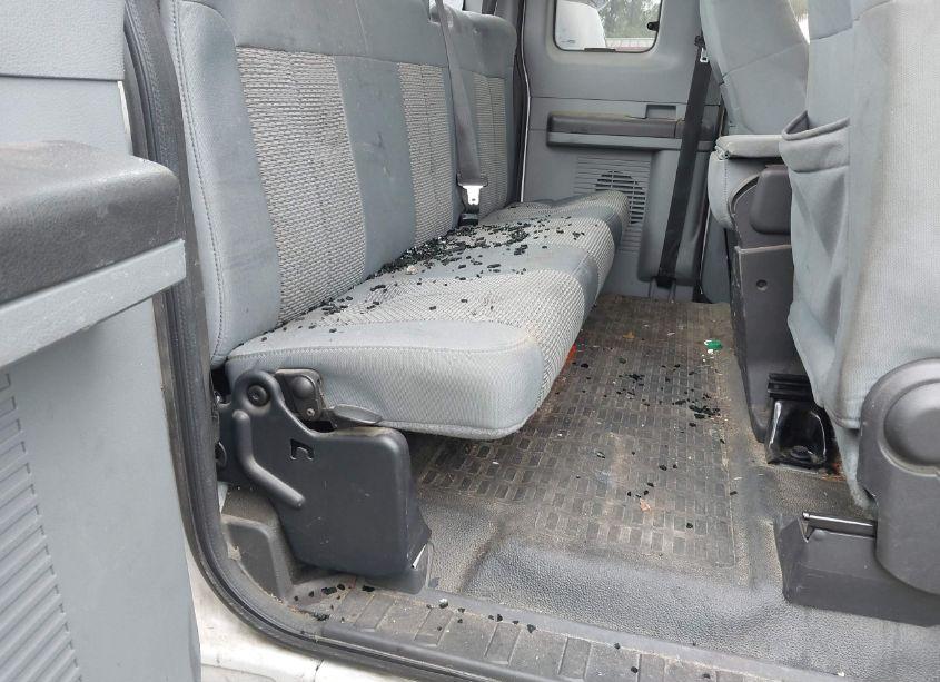 Photo 8 of 2014 Ford F-350 CHASSIS XLT (VIN 1FD7X3ET7EEB28756)