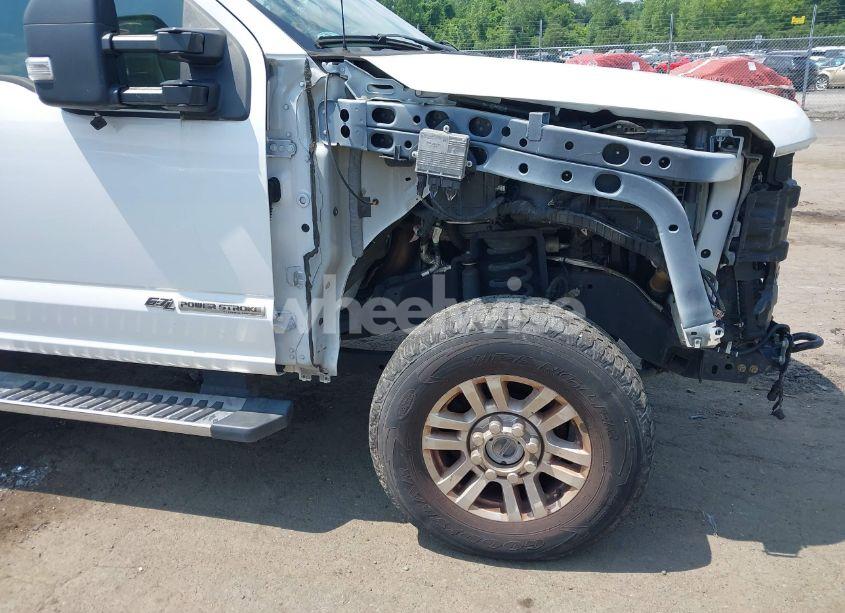 Photo 16 of 2017 Ford F-350 XLT (VIN 1FD8W3BT9HED79679)