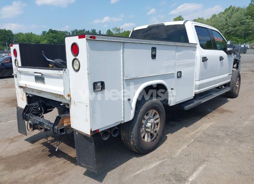 Photo 4 of 2017 Ford F-350 XLT (VIN 1FD8W3BT9HED79679)